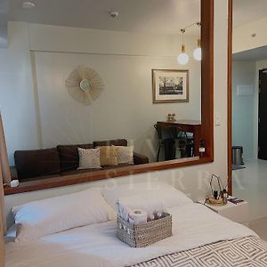 One-Bedroom Premier Apartment